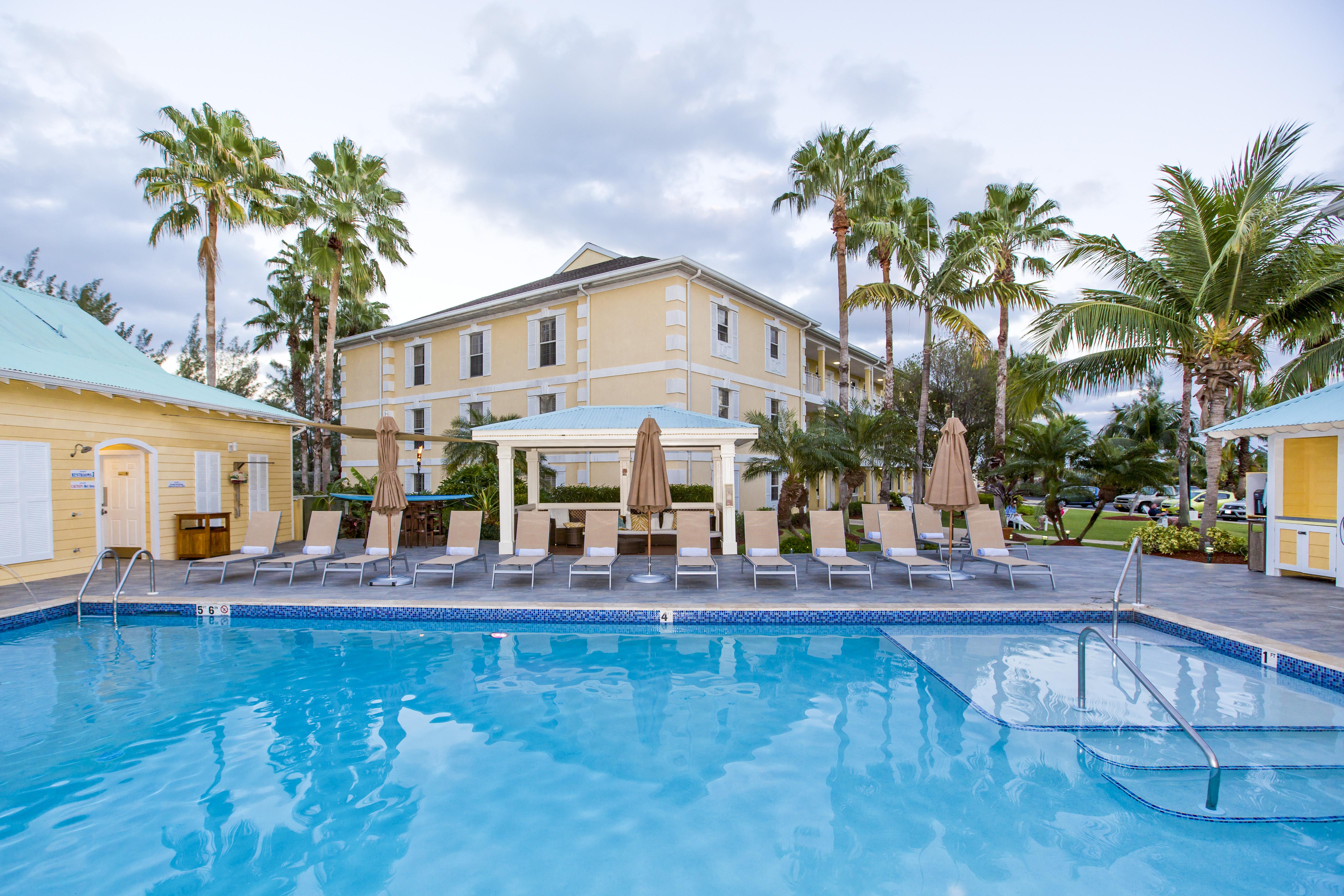 Sunshine Suites Resort West Bay Exterior foto